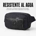 Bandolera compacta RFID KÄRN negra con tejido resistente al agua frente a salpicaduras y lluvia ligera
