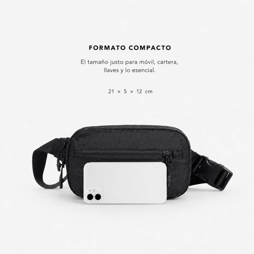 Bandolera compacta RFID KÄRN negra de 21 x 5 x 12 cm, tamaño práctico para móvil, cartera y llaves