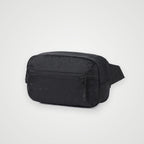 Bandolera compacta RFID KÄRN negra en vista frontal, con bolsillo exterior y cierre de seguridad