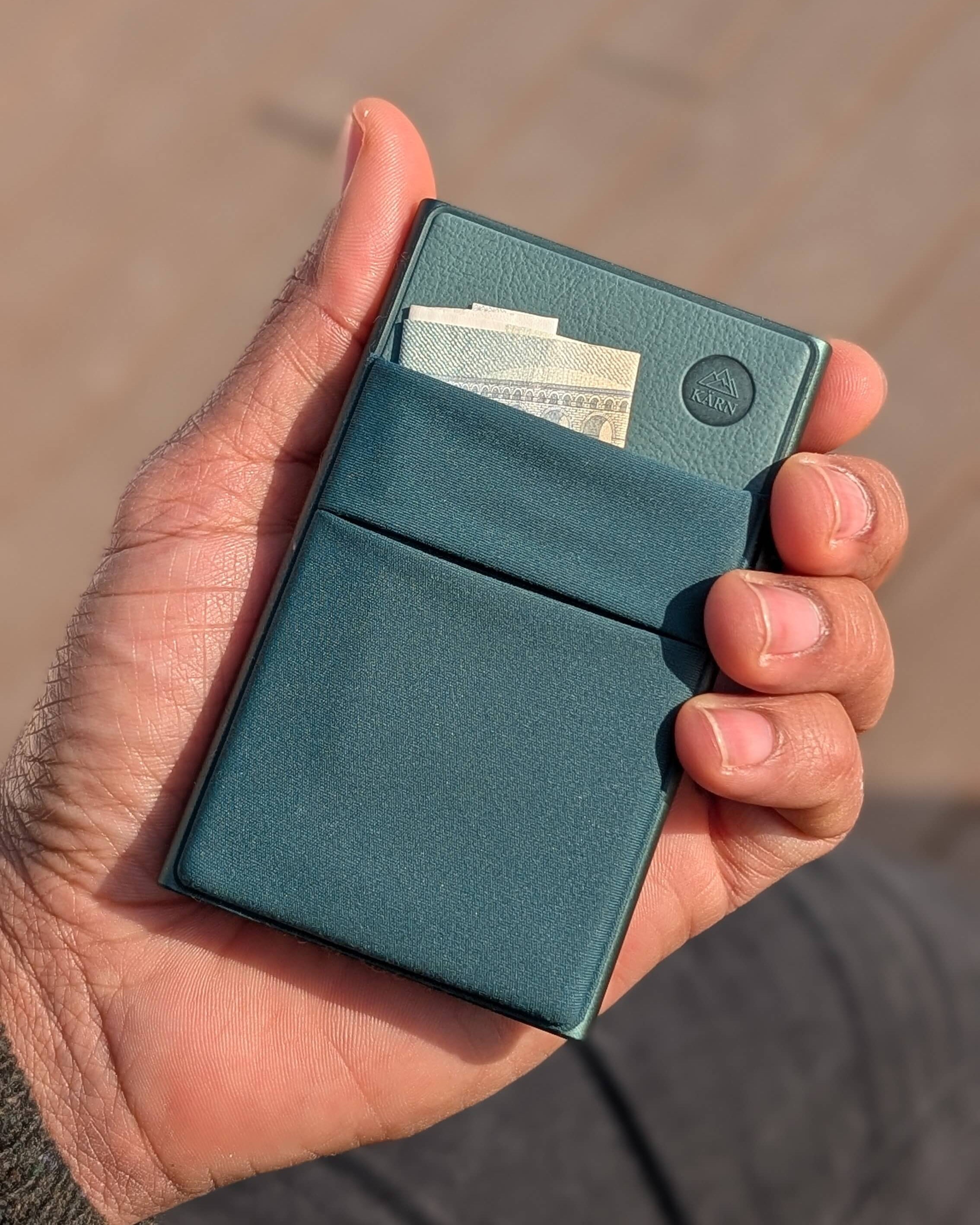 TARJETERO SLIM ACCESS KARN