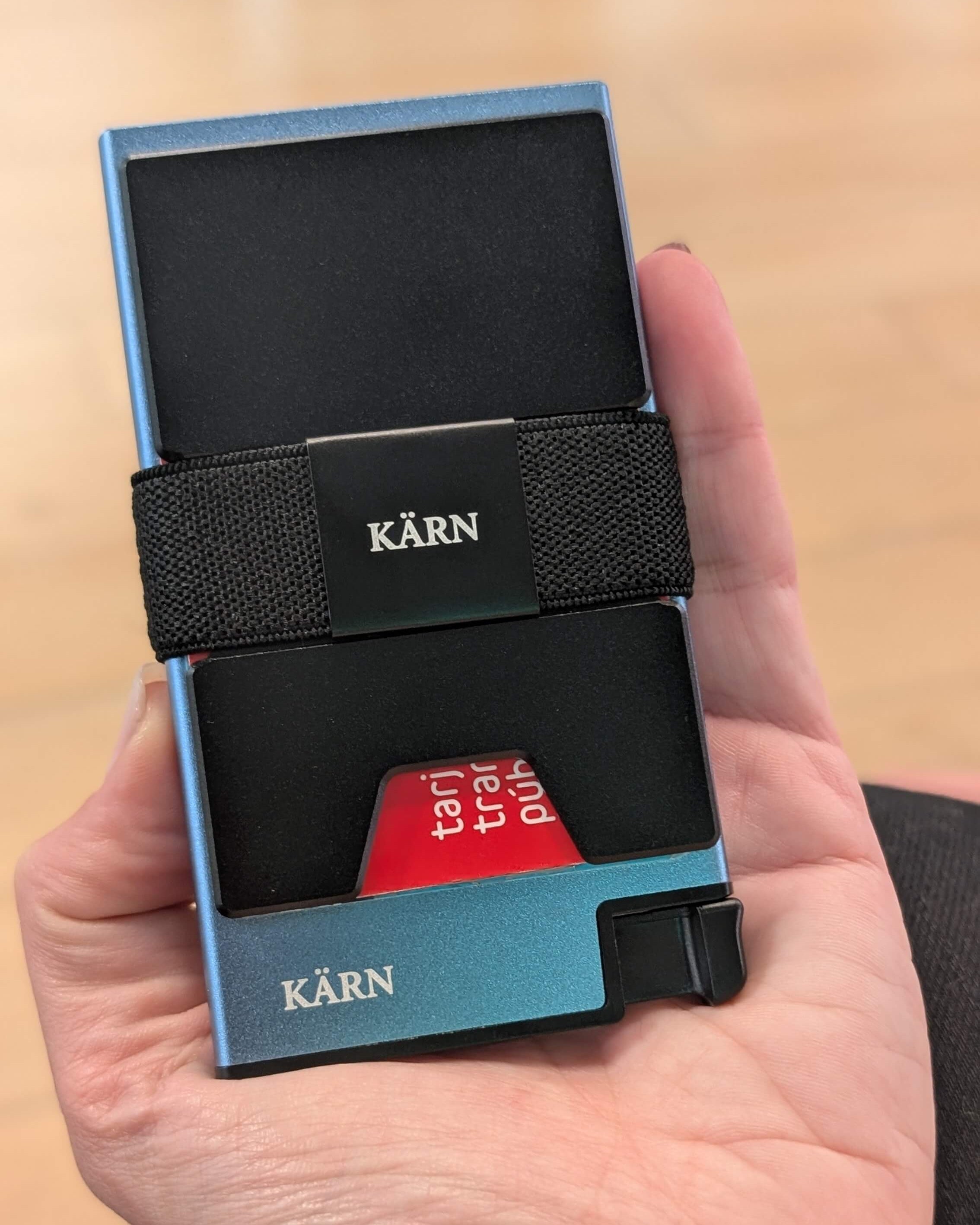 TARJETERO RFID SLIDE KÄRN