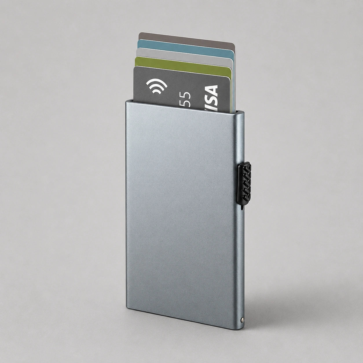 Tarjetero RFID Esencial KÄRN vista frontal aluminio GRIS